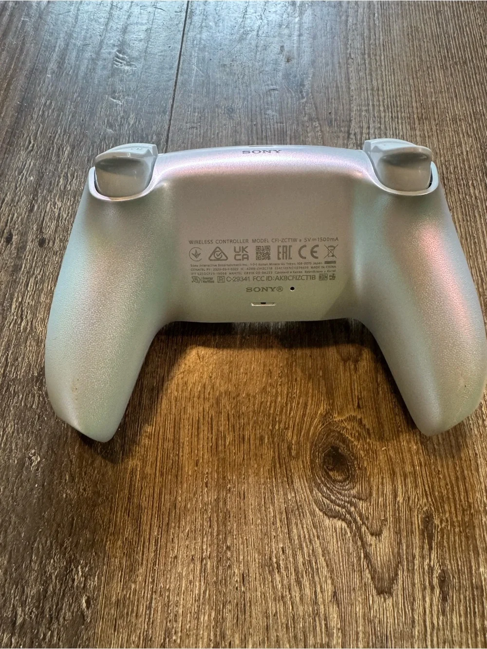 Sony PlayStation 5 PS5 DualSense Wireless Controller Chroma Pearl CFI-ZCT1W